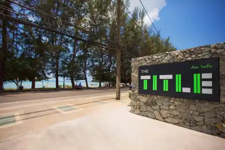 The Title Condo by TropicLook - 37