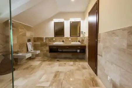 Waikiki Apartments - 95
