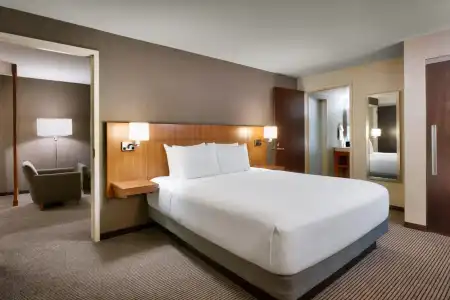 Hyatt Place Boise/Downtown - 1