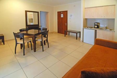 Michel Apartments - 37