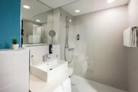 Holiday Inn - the niu, Seven Dusseldorf Ost by IHG - 41