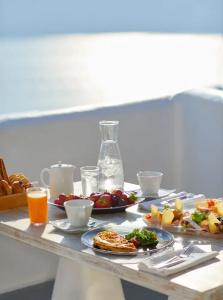 Allure Breeze Suites - 13