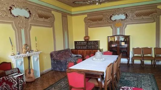 Artush & Raisa B&B - 8
