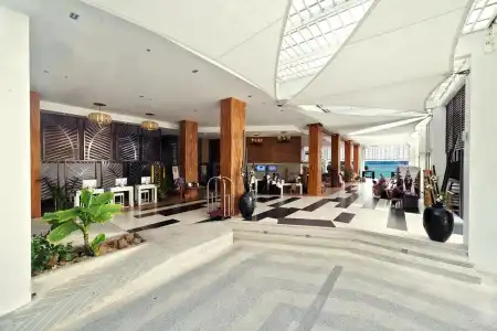 Novotel Phuket Kamala Beach - 25