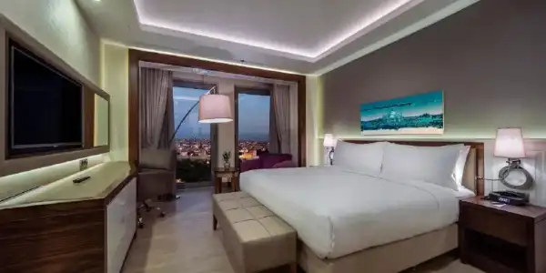 DoubleTree by Hilton Istanbul Topkapi - 67