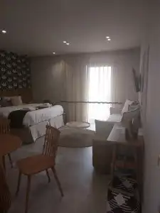Chapter 02 Gallery Suites - 90