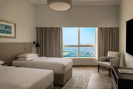 Dubai Marriott Harbour & Suites - 5