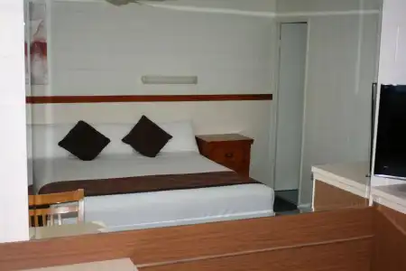 Billabong Lodge Motel - 1