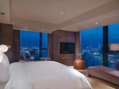 InterContinental Shanghai Expo by IHG - 2