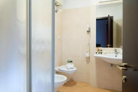 Cardinal of Florence - Recommended for Ages 25 to 55 - 28