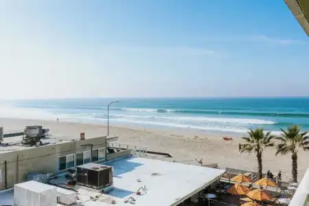 Surfer Beach - 129