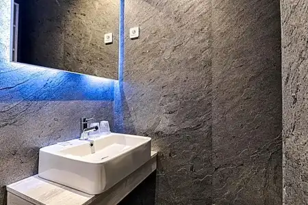 Hôtel ROSA - Bordeaux Centre Gare Saint Jean - 47