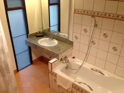Noble House Beach Resort - 6