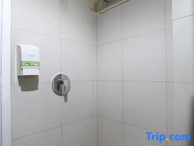 Whiz Cikini Jakarta - 45