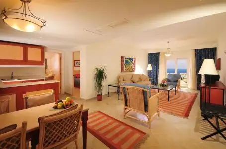 Marina Plaza, Tala Bay - 82