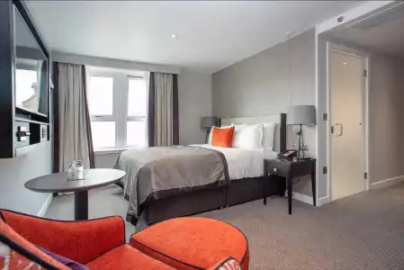 Ten Hill Place - 39