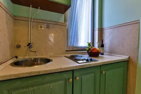 Villa Velzon Guesthouse - 73