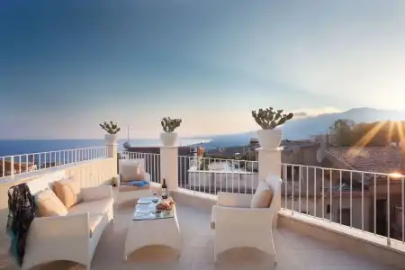 La Malandrina Apartments & Suites - 74