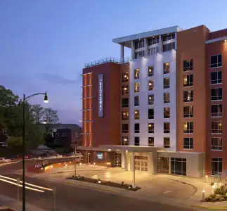 The Broadway Columbia - a DoubleTree by Hilton - 43