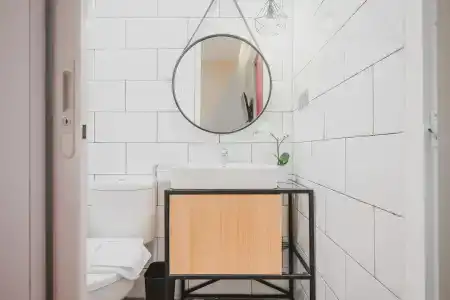 RedDoorz Plus @ Thamrin - 45