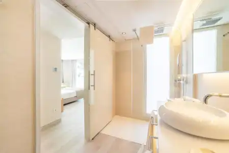 Melbeach & Spa - Adults Only - 10