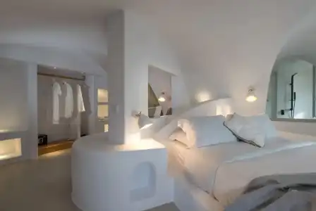 Nefeles Luxury Suites - 1