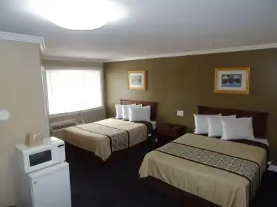 Little Boy Blue Motel - 1