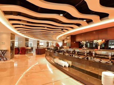 Regal Jinfeng - 17