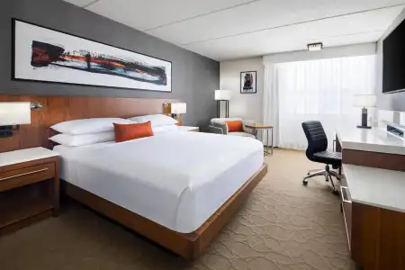 Deltas by Marriott Green Bay - 3