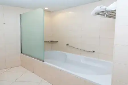 Al Raya Apartment - 8