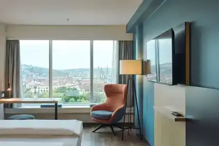 Premier Inn Wurzburg - 75