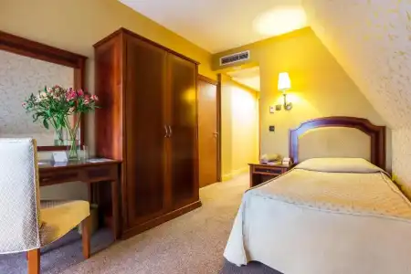 Romance & Family Suites - 61