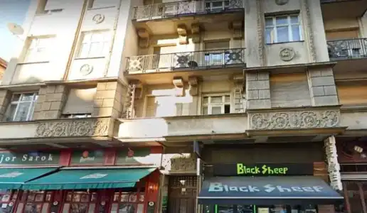 Black Sheep Budapest Hostel - 0