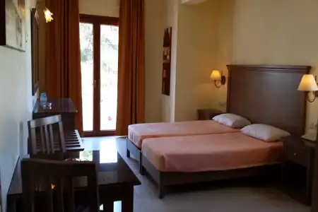 Maria Lambis Apartments - 1