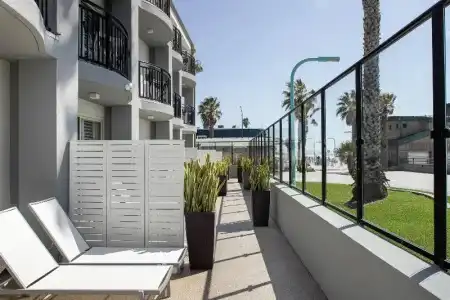 Ocean Park Inn - 74