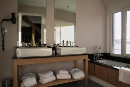 Le Beau Rivage - 39