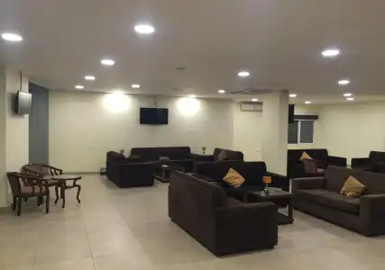 Zaina Plaza - 6