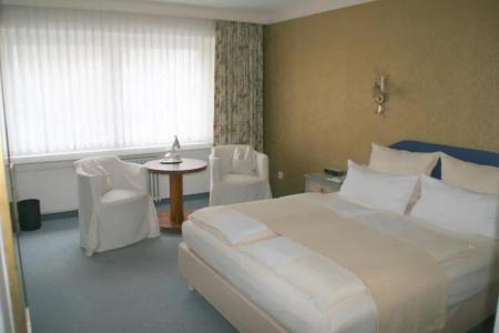 Sure by Best Western Rhoen Garden - 107