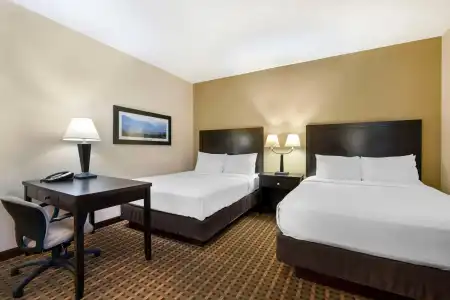 Best Western Pacific Inn - 30