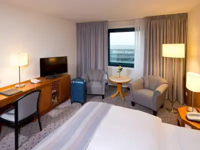 Maritim Airport Hannover - 76