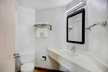 Motel 6 San Antonio, TX - Sea World North - 29