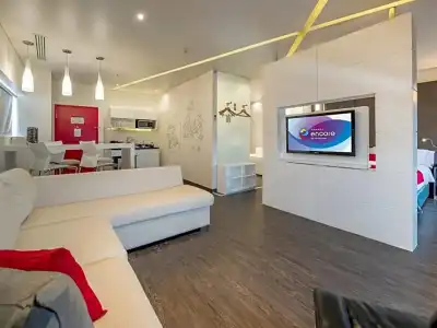 Ramada Encore by Wyndham Guadalajara Sur - 53
