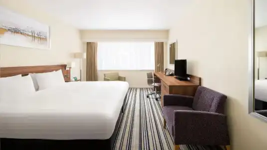 Holiday Inn Brighton Seafront by IHG - 40