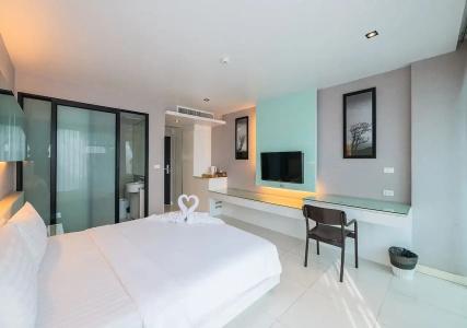 Serenotel Pattaya Beach Front - 48