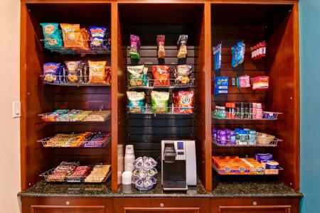 Hilton Garden Inn Toronto/Burlington - 43