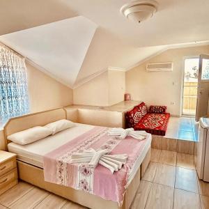 Karaca Apart - 30