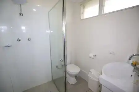 Reign Inn Newcastle - 81