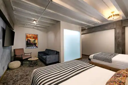 The Wayfarer Downtown LA, Tapestry Collection by Hilton - 11