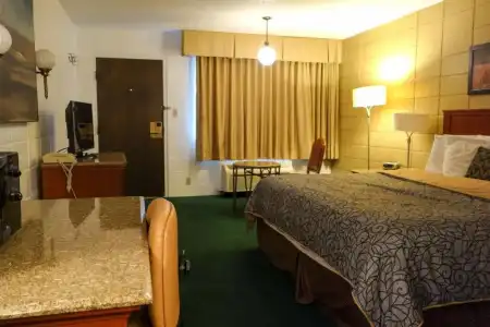 Cabana Inn - 22