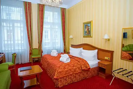 Opera Suites - Self Check-in - 44